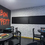 14 Hostel